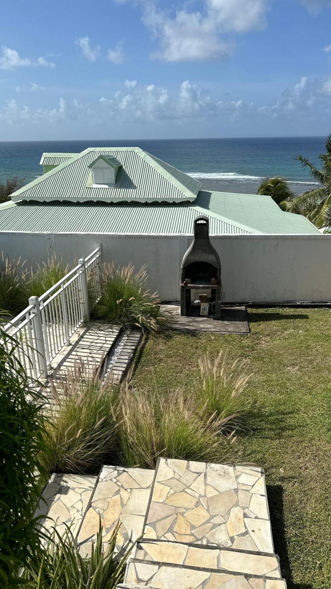 Le 35 Anse Des Rochers Saint-Francois Luaran gambar